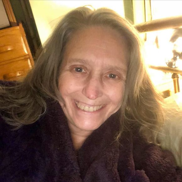 Meet your Posher, Chris - Picture 1 of 1